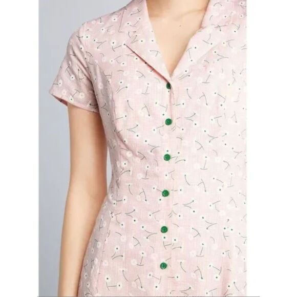 Modcloth Daytime Dynamo Pink Floral Daisy Shirt Dress Casual Gingham Sundress 4 - Picture 2 of 13